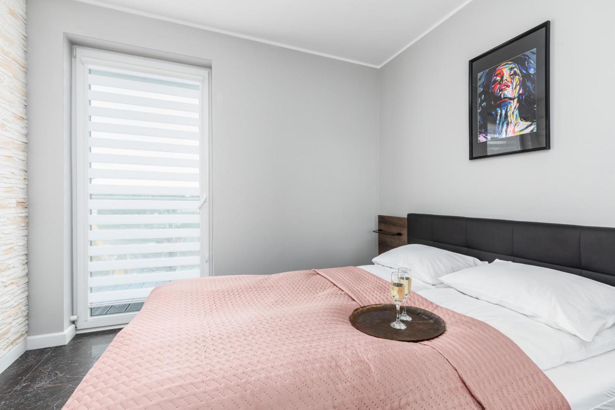 Apartamenty Nadbrzezna 250 M Do Plazy By Noclegi Renters Gaski  Luaran gambar